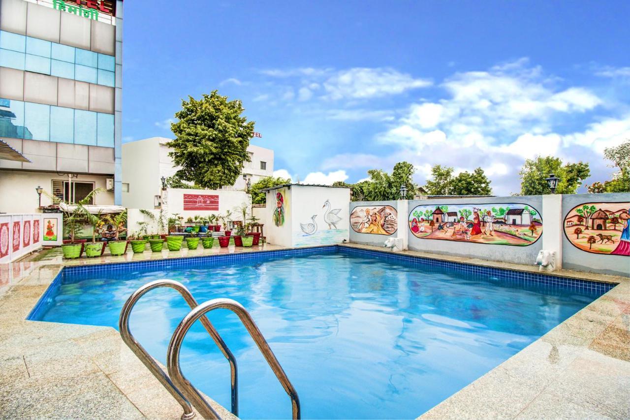 Fabhotel Himanshi Udaipur Kültér fotó